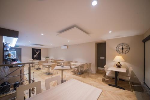 Logis Hôtel Restaurant Barrey (Logis Hotel Restaurant Barrey) in 安莊維 Logis Hôtel Restaurant Barrey (Logis Hotel Restaurant Barrey) in 安莊維
