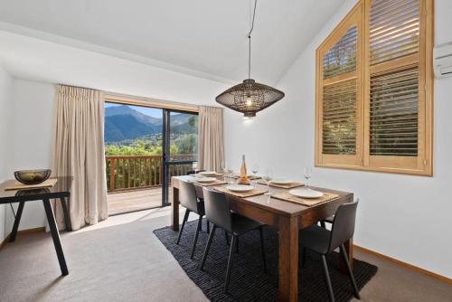 Facilities, Lakehouse - Water taxi to Queenstown! in Kelvin Heights Facilities, Lakehouse - Water taxi to Queenstown! in Kelvin Heights