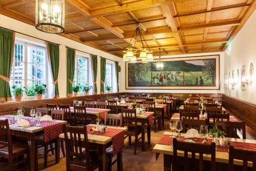Restaurant, Schlossrestaurant Neuschwanstein in Schwangau Restaurant, Schlossrestaurant Neuschwanstein in Schwangau
