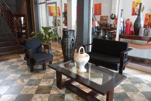 大堂, 霞飛路酒店 (Hotel Joffre) in 圖阿馬西納 大堂, 霞飛路酒店 (Hotel Joffre) in 圖阿馬西納