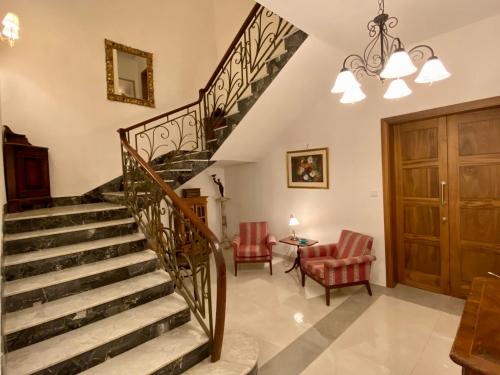 Lobby, Maltese Garden Villa in Mosta Lobby, Maltese Garden Villa in Mosta