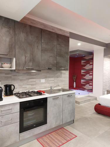 Hot tub, Sweet Home & Wellness Luxury Apartment in Nettuno Hot tub, Sweet Home & Wellness Luxury Apartment in Nettuno