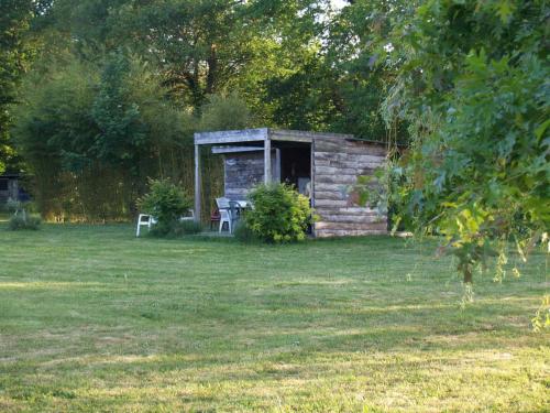 camping chez l'habitant in Νουαγιάλ Μουζιγιάκ camping chez l'habitant in Νουαγιάλ Μουζιγιάκ