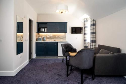 Bridge Inn Studio Apartments in Данглоу Bridge Inn Studio Apartments in Данглоу