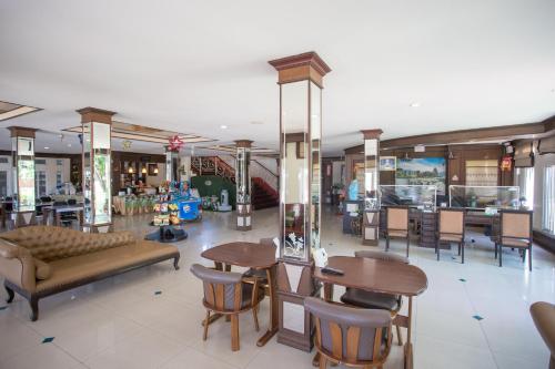 Phusuay Park View Hotel in チャイヤプーム Phusuay Park View Hotel in チャイヤプーム