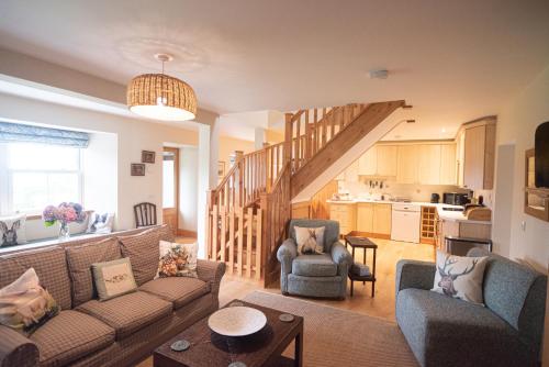 Steading Cottage - 50m from the beach in Port Appin Steading Cottage - 50m from the beach in Port Appin