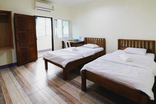 บ้านสวนชนะจน in San Sai บ้านสวนชนะจน in San Sai