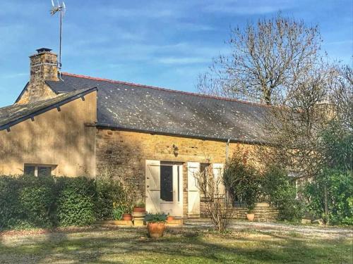 Logement de charme calme assuré (Logement de charme calme assure) in Allaire Logement de charme calme assuré (Logement de charme calme assure) in Allaire