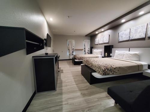 Crystal Inn in Porter Crystal Inn in Porter