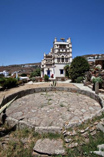 Tinos Habitart in ไทโนซ Tinos Habitart in ไทโนซ