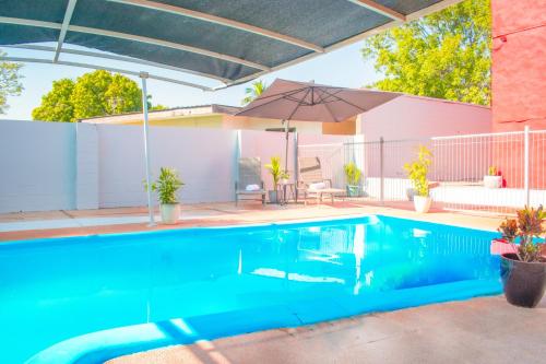 Πισίνα, K-Town Hotel in Κατρίν Πισίνα, K-Town Hotel in Κατρίν