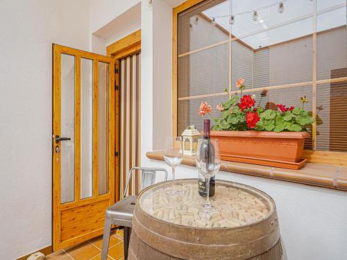 Balkon/terasa, Tasteful holiday home in Mahora with balcony terrace in Mahora Balkon/terasa, Tasteful holiday home in Mahora with balcony terrace in Mahora