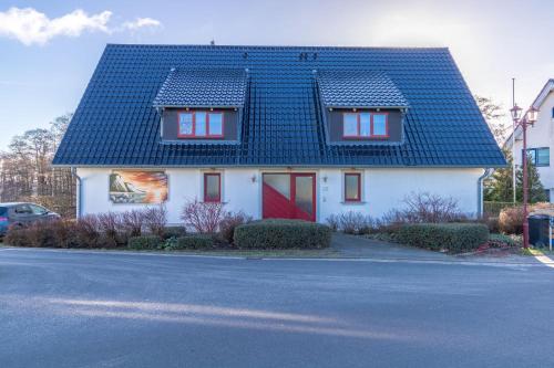 Whg-2-Habichtssicht-Ferienhaus-Am-Boddenufer-Buschvitz in Buschvitz Whg-2-Habichtssicht-Ferienhaus-Am-Boddenufer-Buschvitz in Buschvitz