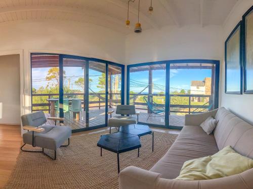 El Diablo y el Mar in Punta Del Diablo El Diablo y el Mar in Punta Del Diablo