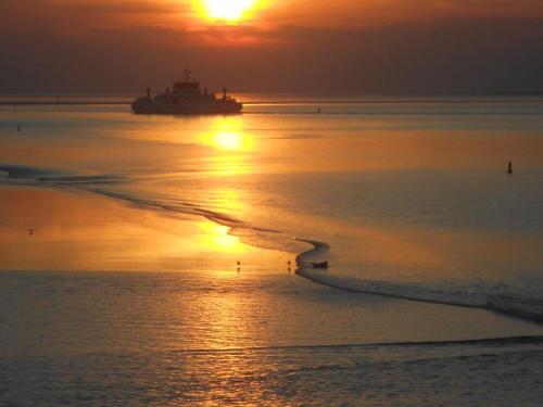 Wad'nGeluk in ดงเคอราดีล Wad'nGeluk in ดงเคอราดีล