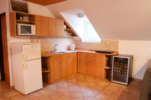 廚房, Apartmán vinařství U Krčků (Apartman vinarstvi U Krcku) in 德漢斯歐芬 廚房, Apartmán vinařství U Krčků (Apartman vinarstvi U Krcku) in 德漢斯歐芬