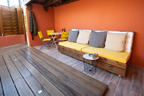 Terraza/balcón, Chez Rey in Riviere-Salee Terraza/balcón, Chez Rey in Riviere-Salee
