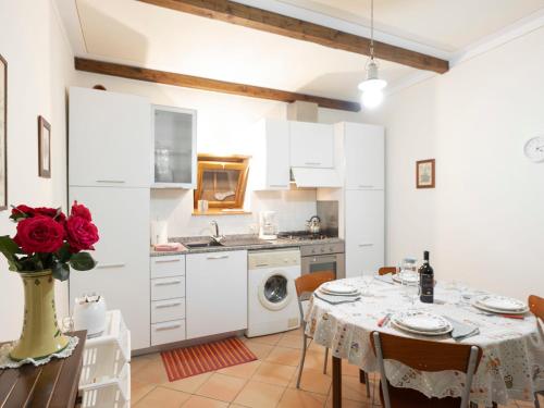 Holiday Home Cottage Contadina by Interhome in Cantalena Holiday Home Cottage Contadina by Interhome in Cantalena