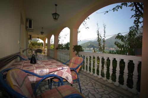 Stevovic Apartments in Donja Lastva Stevovic Apartments in Donja Lastva