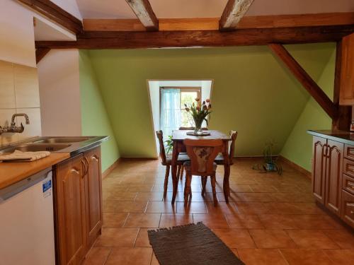 廚房, Apartmány Krásné zátiší (Apartmany Krasne zatisi) in 賀爾尼斯拉夫哥夫 廚房, Apartmány Krásné zátiší (Apartmany Krasne zatisi) in 賀爾尼斯拉夫哥夫