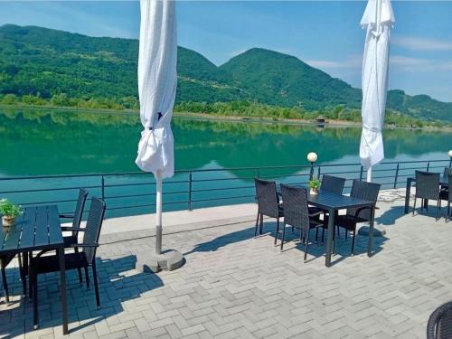 منظر, MONTEKARLO NA DRINI in Mali Zvornik منظر, MONTEKARLO NA DRINI in Mali Zvornik