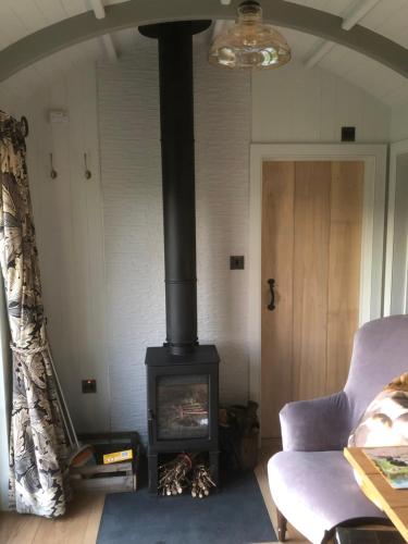 Coldharbour Luxury Shepherds Hut in Tenterden Coldharbour Luxury Shepherds Hut in Tenterden