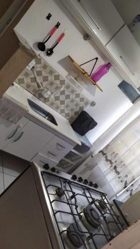 ห้องครัว, Hospedaria Dom Pedro - 500m do metro in อิปิรังกา ห้องครัว, Hospedaria Dom Pedro - 500m do metro in อิปิรังกา