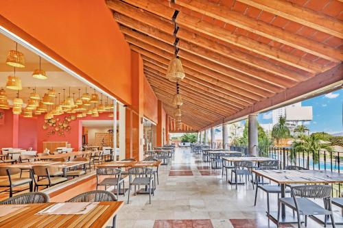 餐廳, 庫埃納瓦卡費斯塔旅館酒店 (Fiesta Inn Cuernavaca) in 庫埃納瓦卡 餐廳, 庫埃納瓦卡費斯塔旅館酒店 (Fiesta Inn Cuernavaca) in 庫埃納瓦卡