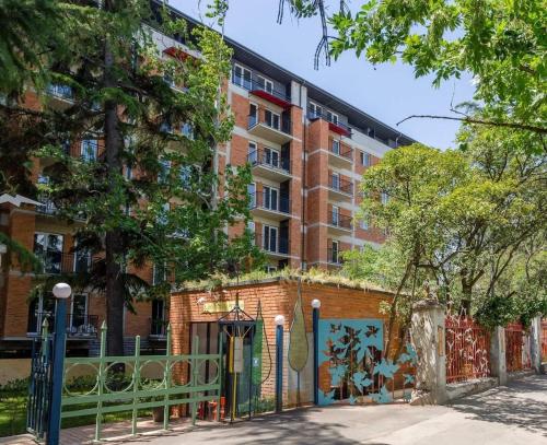 The Yellow Brick Apartment