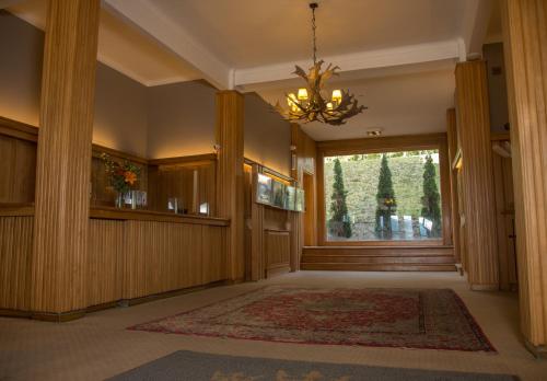 Hotel Tres Reyes in San Carlos de Bariloche Hotel Tres Reyes in San Carlos de Bariloche