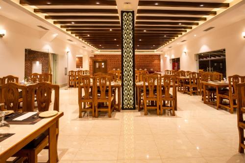 Restaurant, Manigram Bishram Batika Pvt Ltd in Tilottama Restaurant, Manigram Bishram Batika Pvt Ltd in Tilottama