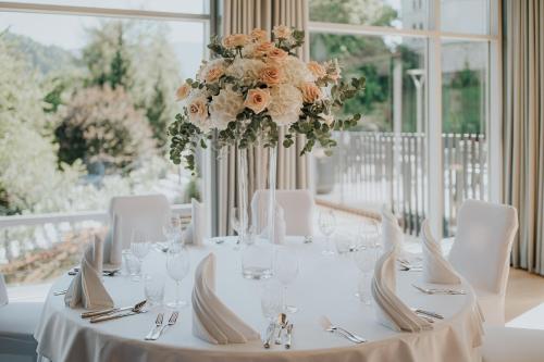 餐廳, 布萊德羅斯酒店 (Bled Rose hotel) in 布萊德 餐廳, 布萊德羅斯酒店 (Bled Rose hotel) in 布萊德