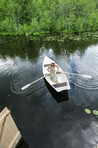 Laivu māja Ezerkrasti (Laivu maja Ezerkrasti) in Aluksne Laivu māja Ezerkrasti (Laivu maja Ezerkrasti) in Aluksne