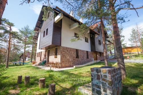 مدخل, Vila Plamenac in Divcibare مدخل, Vila Plamenac in Divcibare