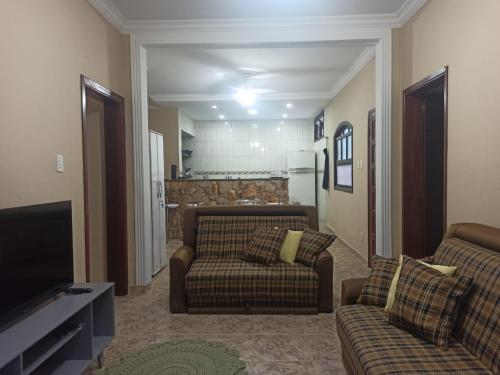 Közös társalgó / TV, Linda Casa Para Família, Muito Próxima da Praia em Ubatuba!!! (Linda Casa Para Familia, Muito Proxima da Praia em Ubatuba!!!) in Praia da Maranduba Közös társalgó / TV, Linda Casa Para Família, Muito Próxima da Praia em Ubatuba!!! (Linda Casa Para Familia, Muito Proxima da Praia em Ubatuba!!!) in Praia da Maranduba