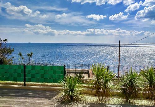 Splendida Villa con Discesa Privata al Mare in Diso Splendida Villa con Discesa Privata al Mare in Diso