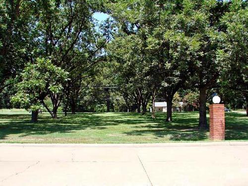 This photo about Delta Inn shared on HyHotel.com