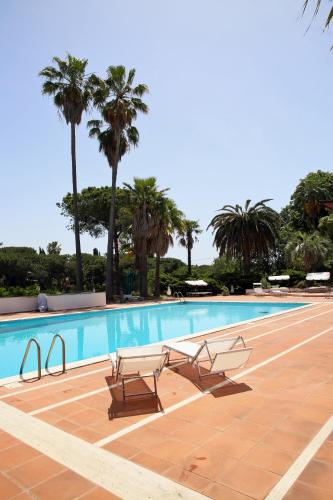 Piscină, paradise suite in Latina Piscină, paradise suite in Latina