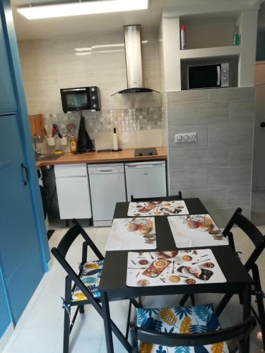 Facilities, Promotion du Jour - Le Figuier in Enghien-les-Bains Facilities, Promotion du Jour - Le Figuier in Enghien-les-Bains