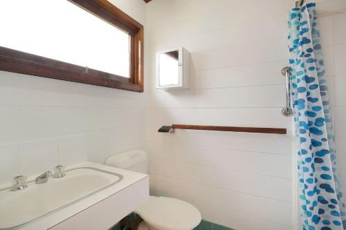 17 Dulling Street - Beach House in Dalmeny 17 Dulling Street - Beach House in Dalmeny