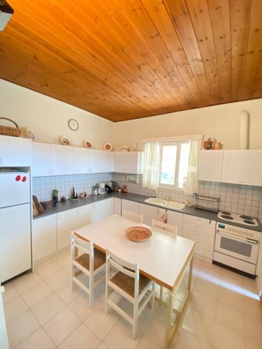 บริการและสิ่งอำนวยความสะดวก, Mata's Spacious Apartment in แอสโทรซ บริการและสิ่งอำนวยความสะดวก, Mata's Spacious Apartment in แอสโทรซ