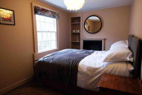 Konuk Odası, Cosy cottage on the doorstep of Bath and its countryside in Swainswick Konuk Odası, Cosy cottage on the doorstep of Bath and its countryside in Swainswick