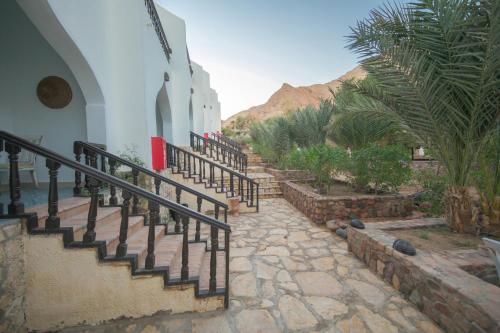منظر, The Bedouin Moon in دهب منظر, The Bedouin Moon in دهب