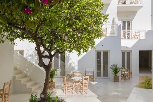 Garden, KOKOON in Paros Island Garden, KOKOON in Paros Island