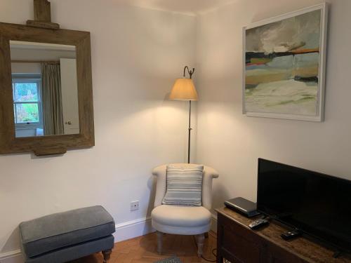 Masons Cottage, an Idyllic retreat in an area of outstanding beauty, close to Blenheim Palace, Oxfor in Stonesfield Masons Cottage, an Idyllic retreat in an area of outstanding beauty, close to Blenheim Palace, Oxfor in Stonesfield