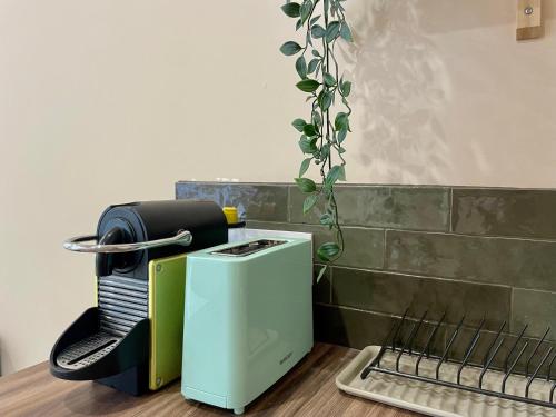 Appartement ILES D OR, Cœur de ville sur le parcours des arts in แยร์ ซิตี้ เซ็นเตอร์ Appartement ILES D OR, Cœur de ville sur le parcours des arts in แยร์ ซิตี้ เซ็นเตอร์