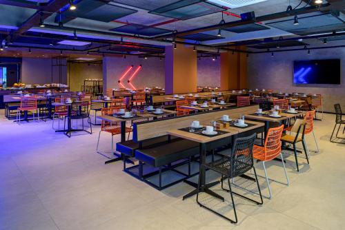 ห้องอาหาร, Ibis Budget Balneario Camboriu in บอลเนียริโอ คัมบอรี ห้องอาหาร, Ibis Budget Balneario Camboriu in บอลเนียริโอ คัมบอรี