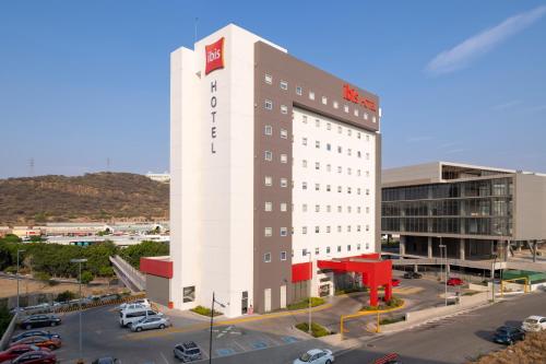 Eksterijer hotela, ibis Queretaro in Queretaro Eksterijer hotela, ibis Queretaro in Queretaro