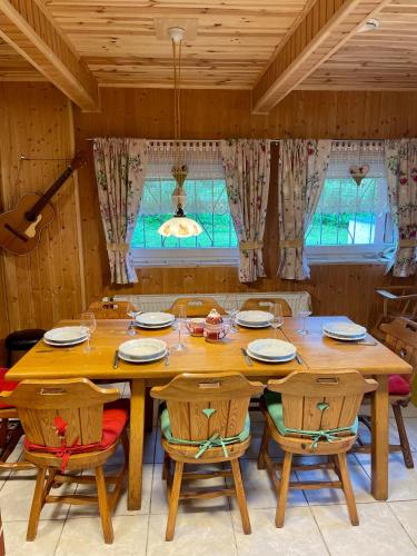 Paprsek - Chalupa V Medvědí rokli - Bärengraben (Paprsek - Chalupa V Medvedi rokli - Barengraben) in Stare Mesto Pod Sneznikem Paprsek - Chalupa V Medvědí rokli - Bärengraben (Paprsek - Chalupa V Medvedi rokli - Barengraben) in Stare Mesto Pod Sneznikem