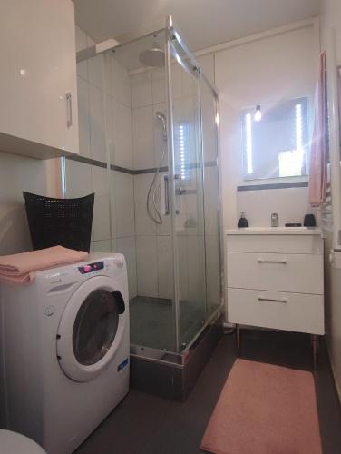 Chic et moderne+Wifi+Netflix in Argenteuil Chic et moderne+Wifi+Netflix in Argenteuil